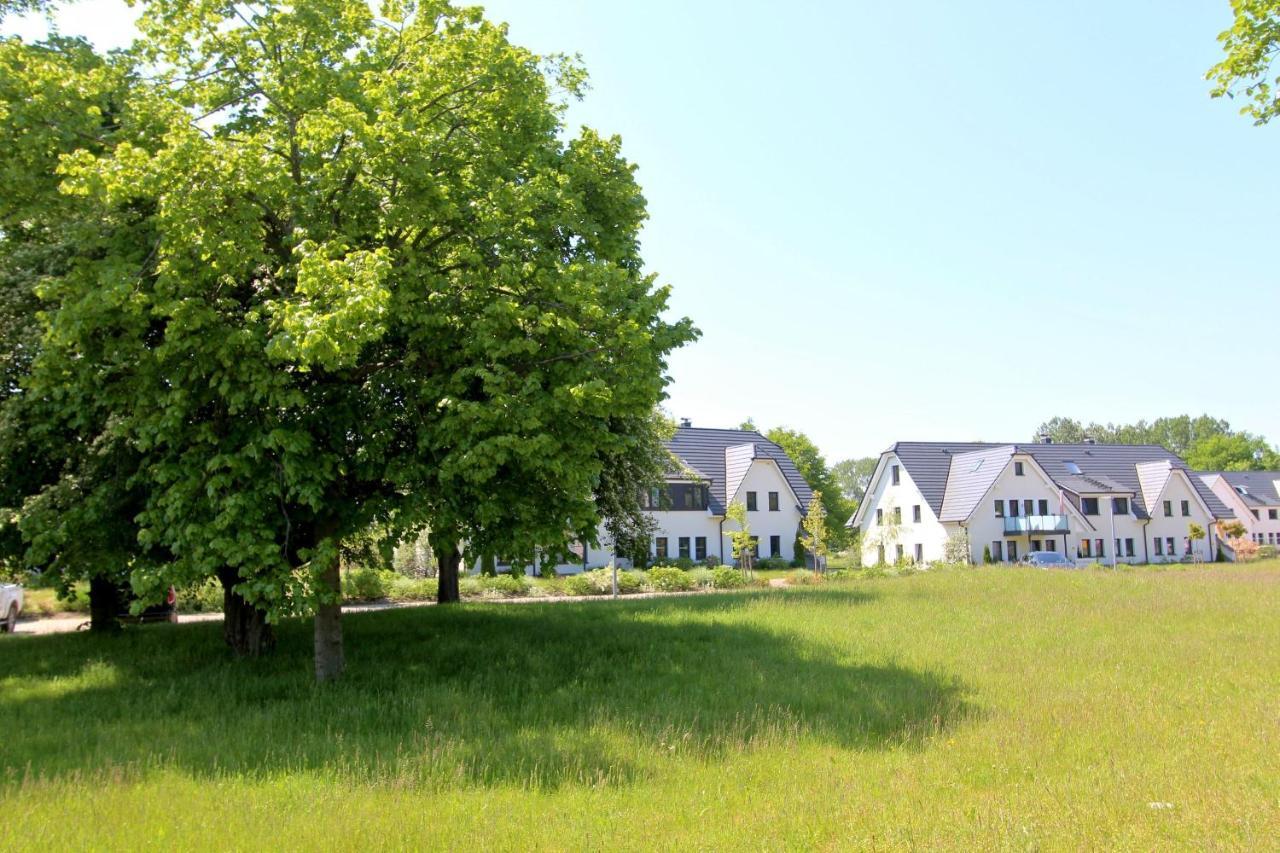 Strandnahe Fewo Mit Balkon, Gratis Nutzung Vom Ahoi Erlebnisbad Und Sauna In Sellin - Rex Rugia Fewo 13-7 Lobbe Exterior foto